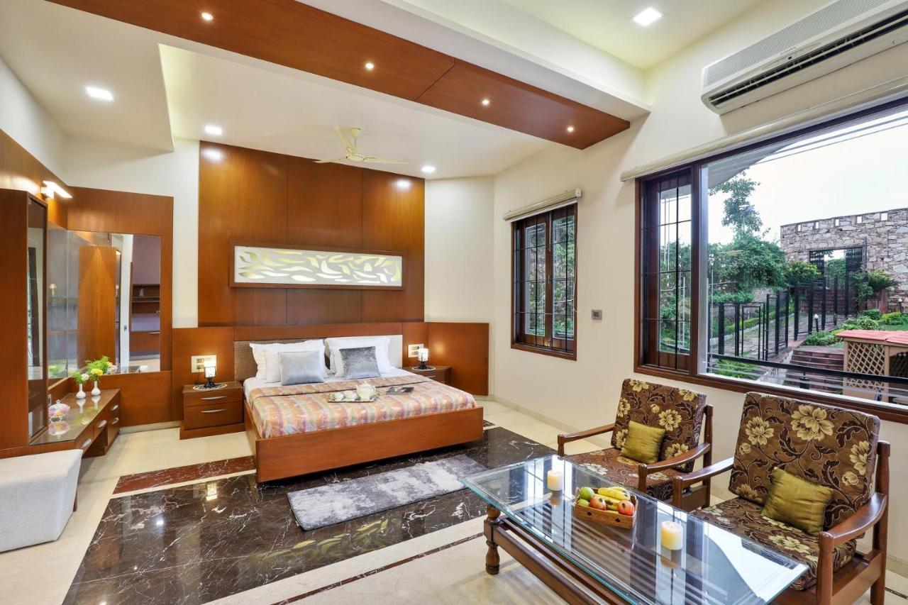 Stayvista'S Prakriti Farms With Outdoor Pool, Complimentary Breakfast And Hi-Tea Udaipur Exterior photo