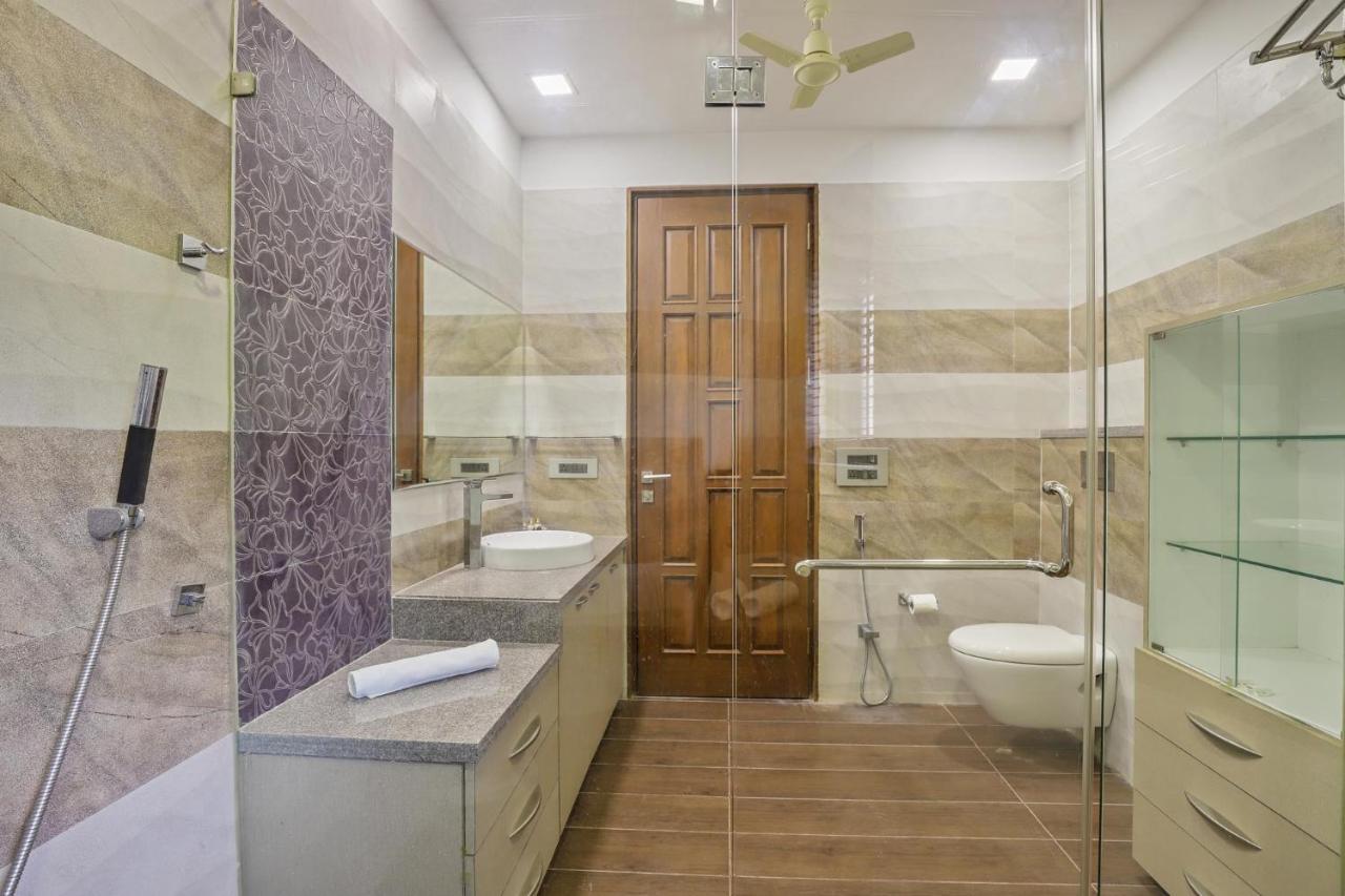 Stayvista'S Prakriti Farms With Outdoor Pool, Complimentary Breakfast And Hi-Tea Udaipur Exterior photo