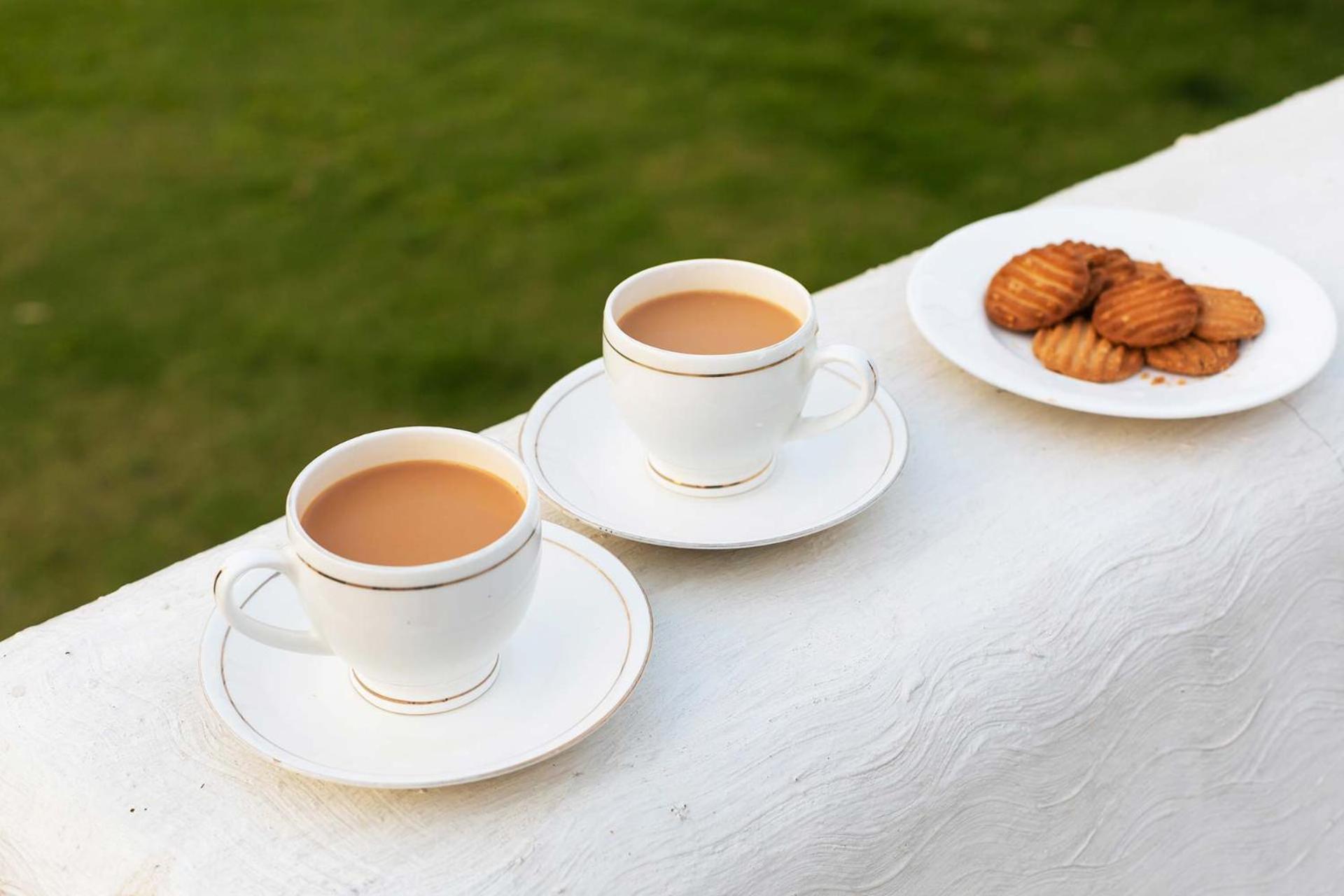 Stayvista'S Prakriti Farms With Outdoor Pool, Complimentary Breakfast And Hi-Tea Udaipur Exterior photo